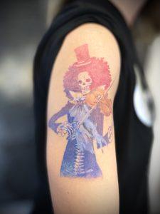 skeleton tattoo tetovani kostra brook one piece