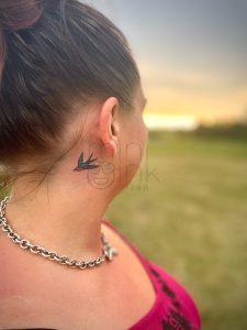 tattoo tetovani vlastovka ptacek bird tattoo swallow tattoobarevne tetovani color tattoo colored